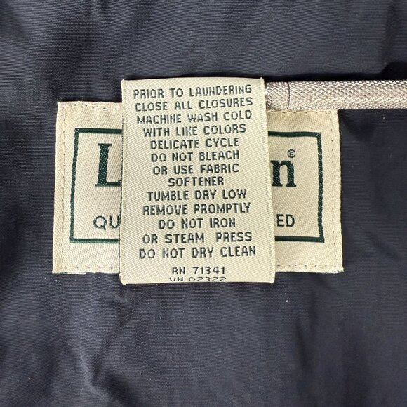 L.L. Bean Mens Cleveland Zoo Embroidered Black Fleece Lined Nylon Vest Sz L - Picture 6 of 10